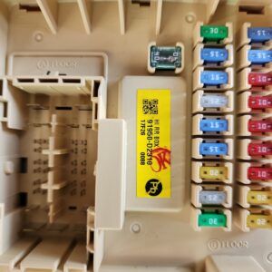 2017 2018 2019 GENESIS G90 FUSE RELAY JUNCTION BOX TRUNK RIGHT SIDE 91950-D2310